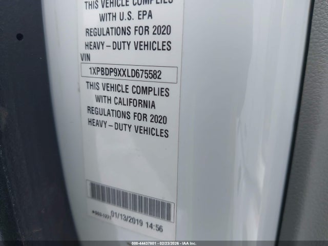 Peterbilt 579