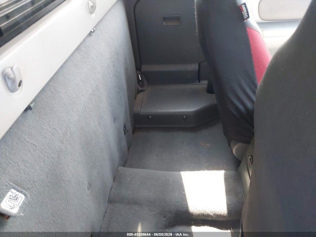 Nissan Frontier Xe
