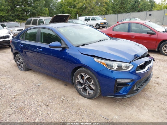 Salvage Kia Forte Image