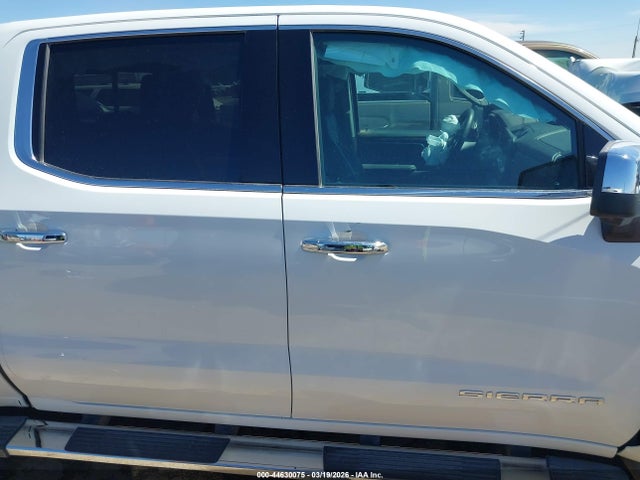 GMC Sierra 1500 4wd  Short Box Slt