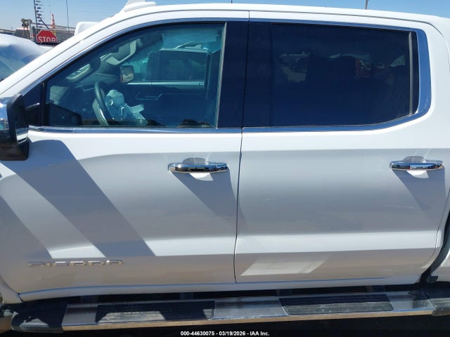 GMC Sierra 1500 4wd  Short Box Slt