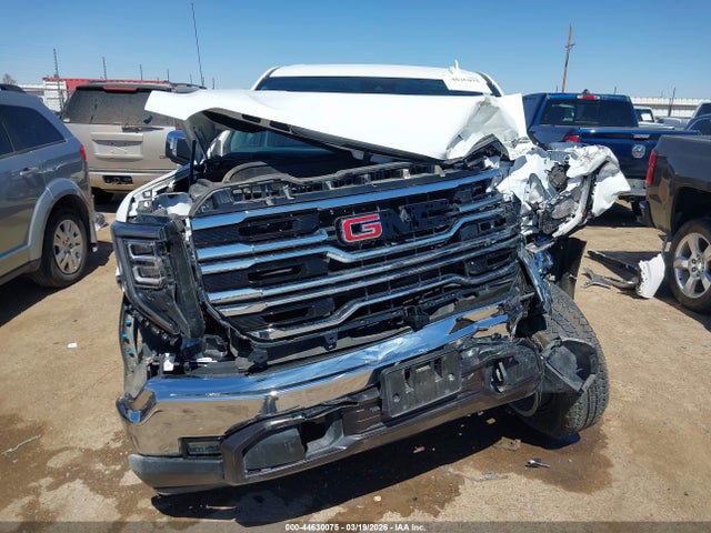 GMC Sierra 1500 4wd  Short Box Slt