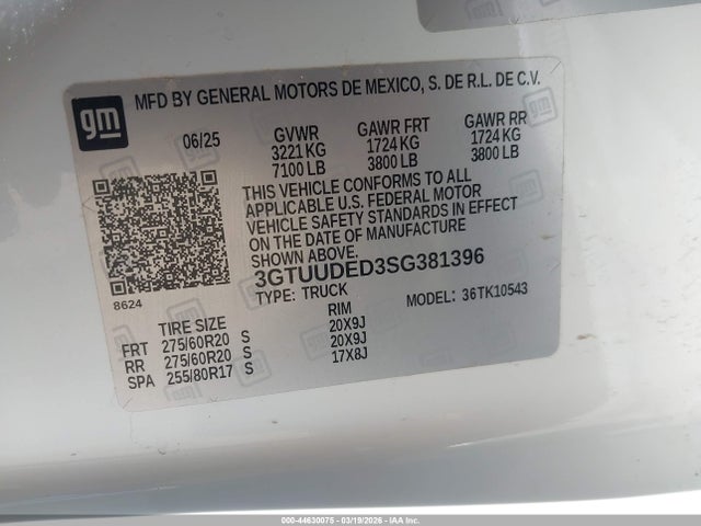 GMC Sierra 1500 4wd  Short Box Slt