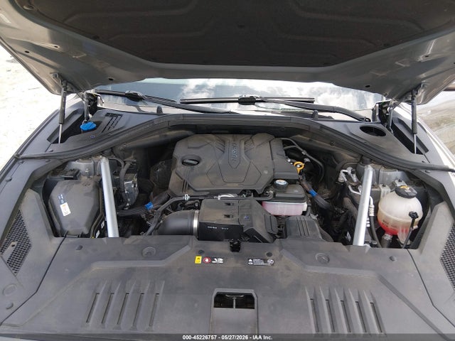 Genesis GV70 2.5t Awd