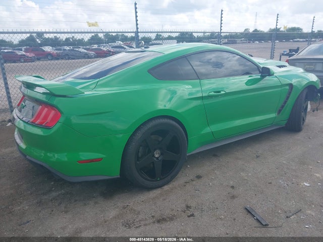 Ford Mustang Gt
