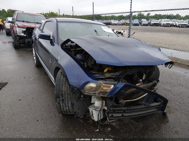 Salvage Ford Mustang Image