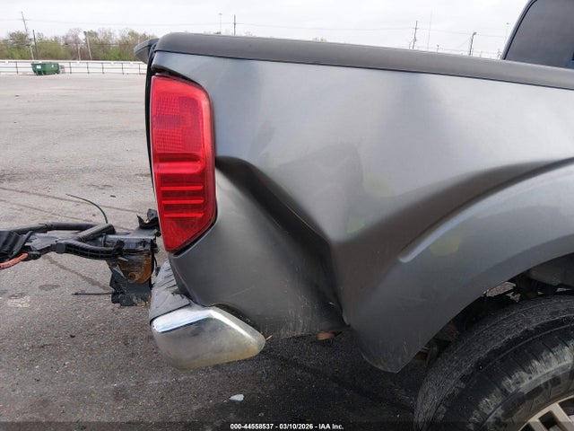 Nissan Frontier Sv