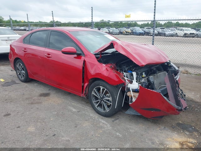 Salvage Kia Forte Image