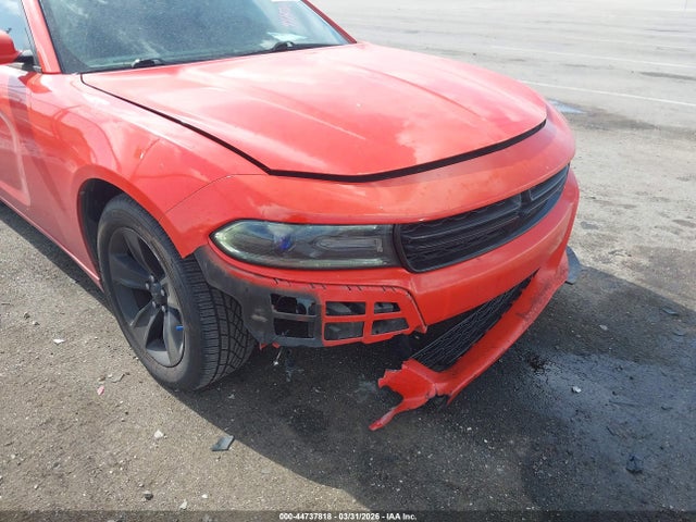 Dodge Charger Sxt Rwd
