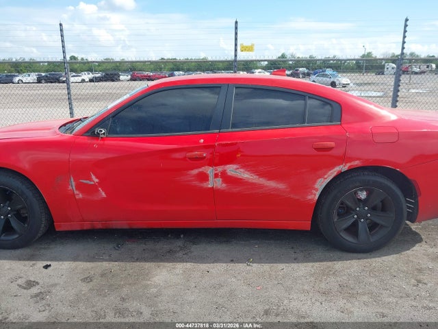 Dodge Charger Sxt Rwd