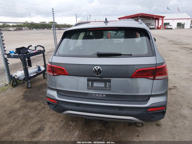 Volkswagen Taos 1.5t S