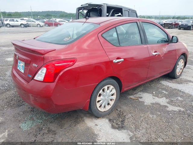 Nissan Versa 1.6 Sv