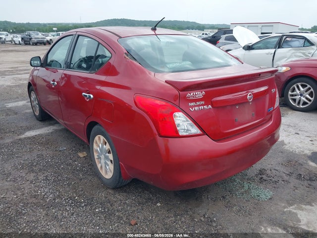 Nissan Versa 1.6 Sv