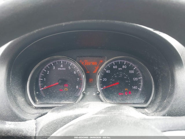 Nissan Versa 1.6 Sv