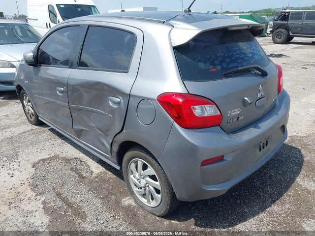 Mitsubishi Mirage Se