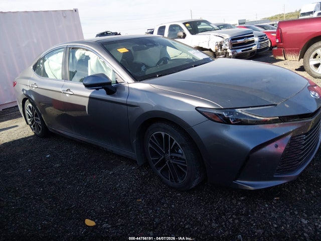 Toyota Camry Xle