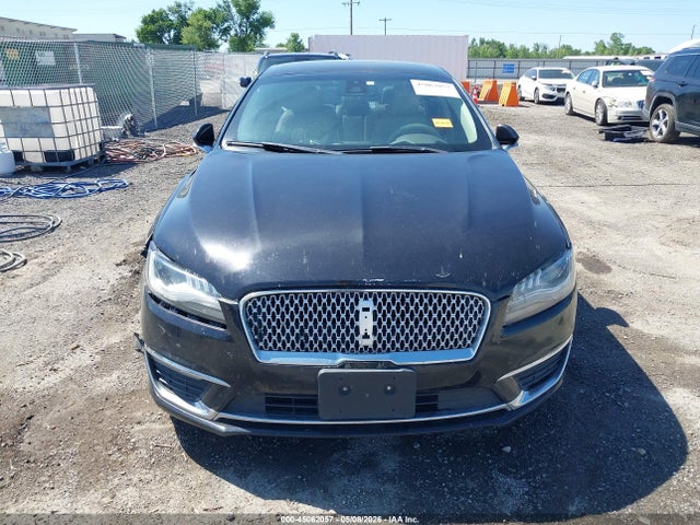 Lincoln MKZ Standard