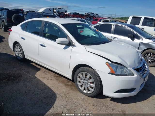 Salvage Nissan Sentra Image