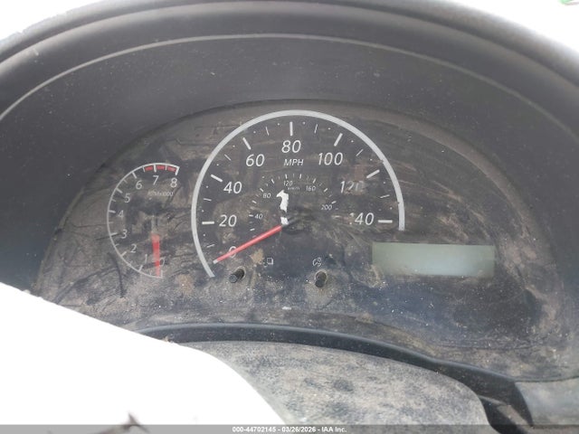 Nissan Versa 1.6 S+