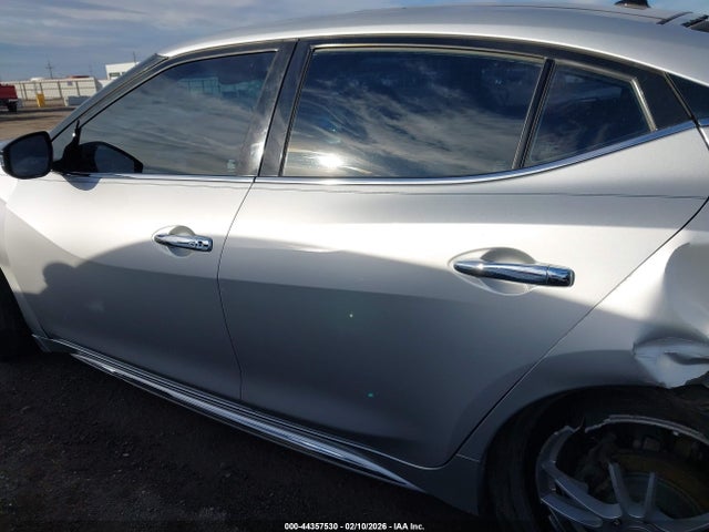 Nissan Maxima 3.5 Sl