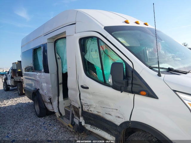 Ford Transit Xlt