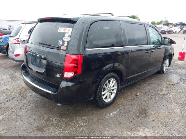 Dodge Grand Caravan Sxt