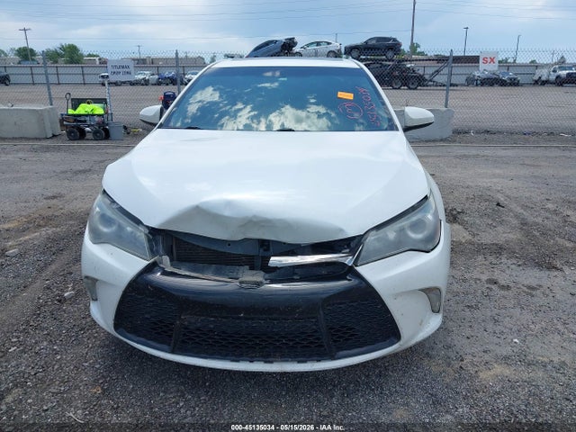 Toyota Camry Xse