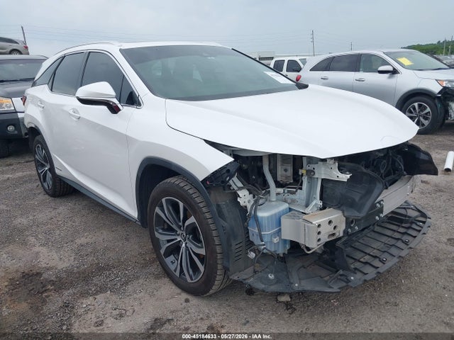 Salvage Lexus RX Image