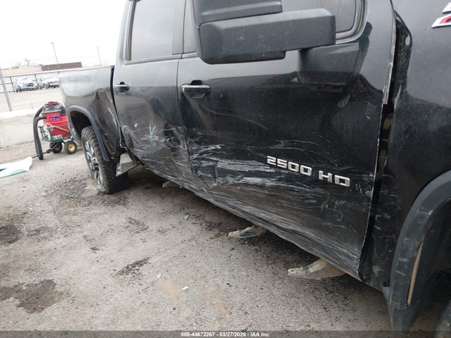 Chevrolet Silverado 2500 4wd  Standard Bed Lt