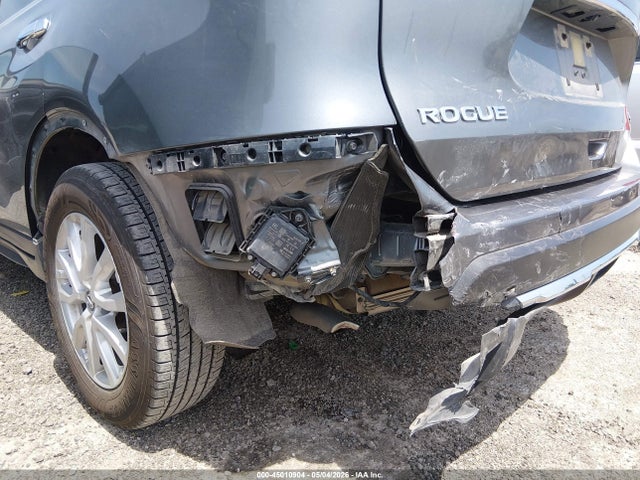 Nissan Rogue S Fwd