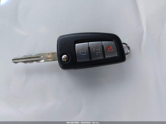 Nissan Rogue S Fwd