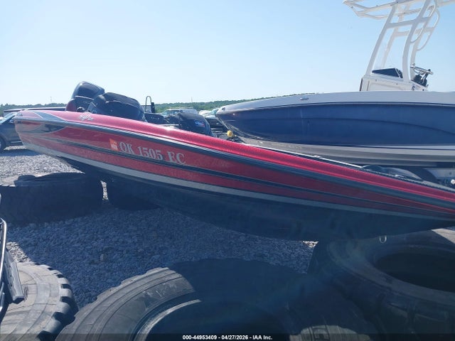 Salvage Triton Triton Elite Image