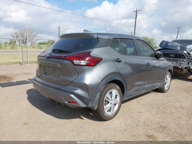 Nissan Kicks S Xtronic Cvt