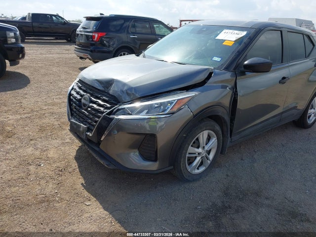 Nissan Kicks S Xtronic Cvt