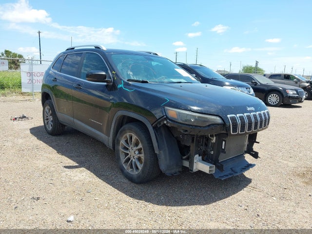 Salvage Jeep Cherokee Image