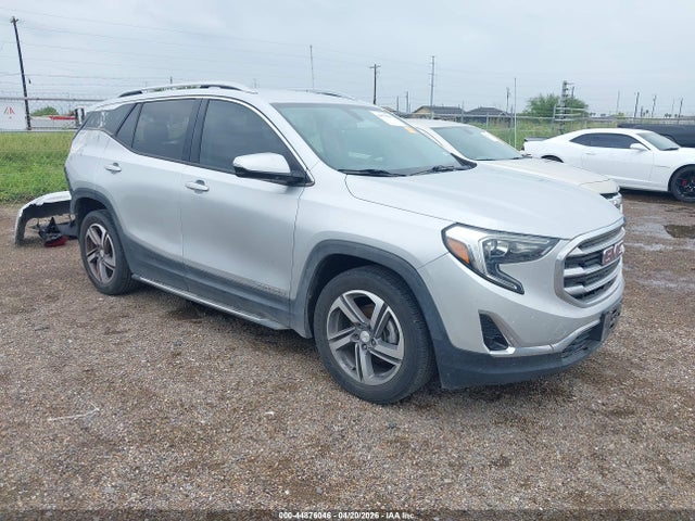 Salvage GMC Terrain Image