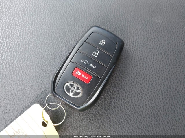 Toyota Camry Xle