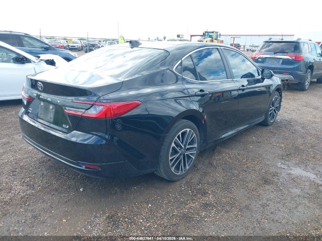Toyota Camry Xle