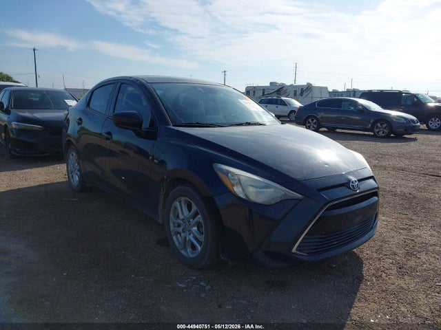 Salvage Toyota Yaris Image