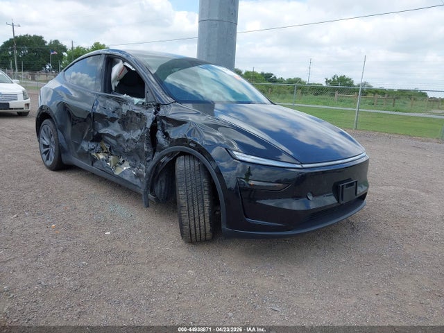 Salvage Tesla Model Y Image