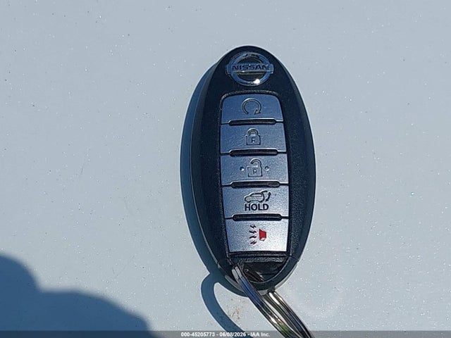 Nissan Pathfinder Platinum