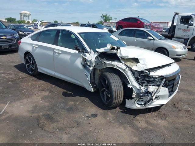Salvage Honda Accord Image