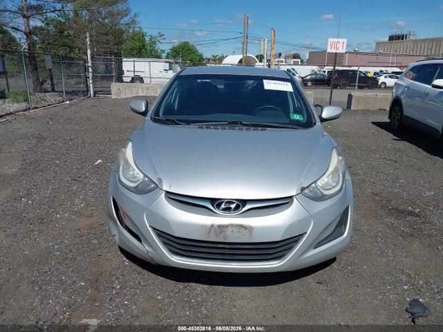 Hyundai ELANTRA Se