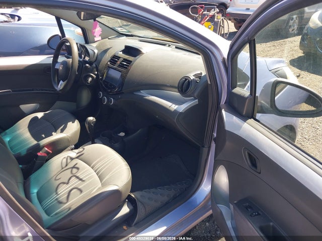 Chevrolet Spark 1lt Cvt
