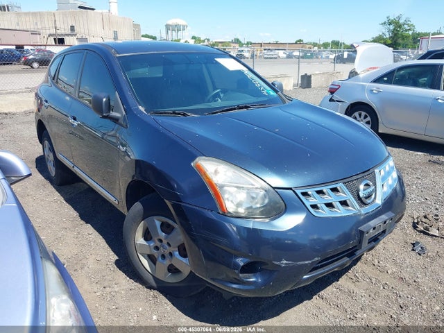 Salvage Nissan Rogue Image