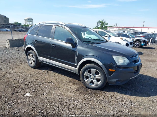 Salvage Chevrolet Captiva Image