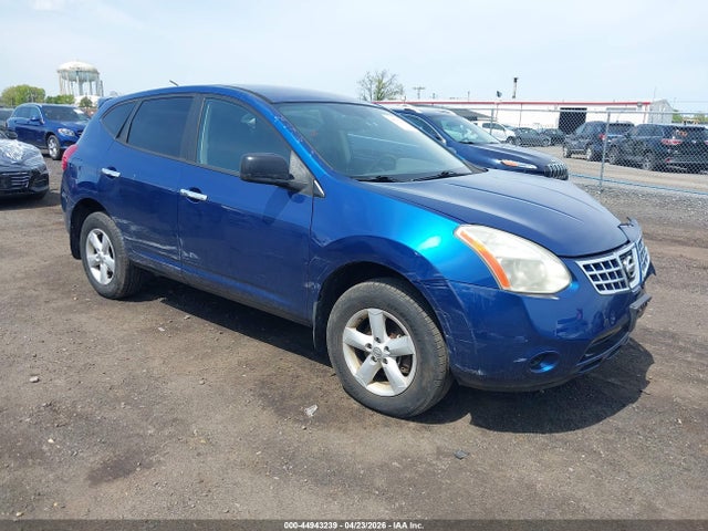 Salvage Nissan Rogue Image