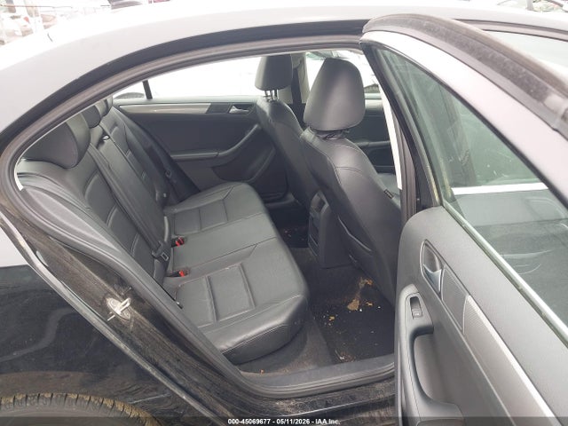 Volkswagen Jetta 1.4t Se