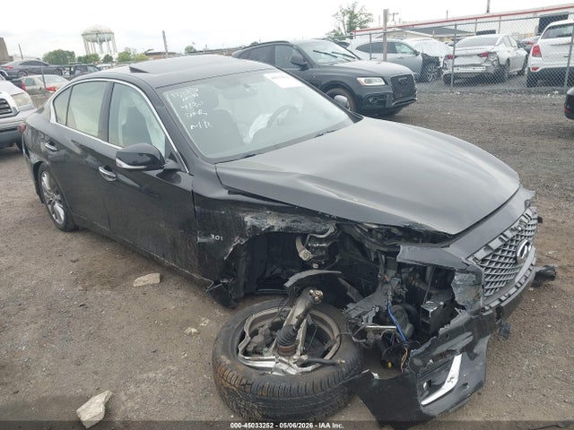 Salvage INFINITI Q50 Image
