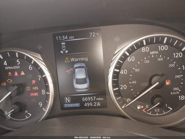 INFINITI Q50 Luxe Awd